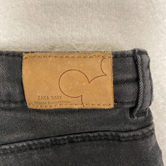 Zara Disney black denim jeans Minnie Mouse hands and bow skinny size 9/12m - Picture 4 of 9